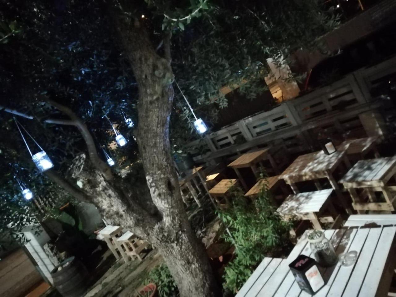 Hotel Sosta Camper La Specchia San Pietro in Bevagna Exteriér fotografie
